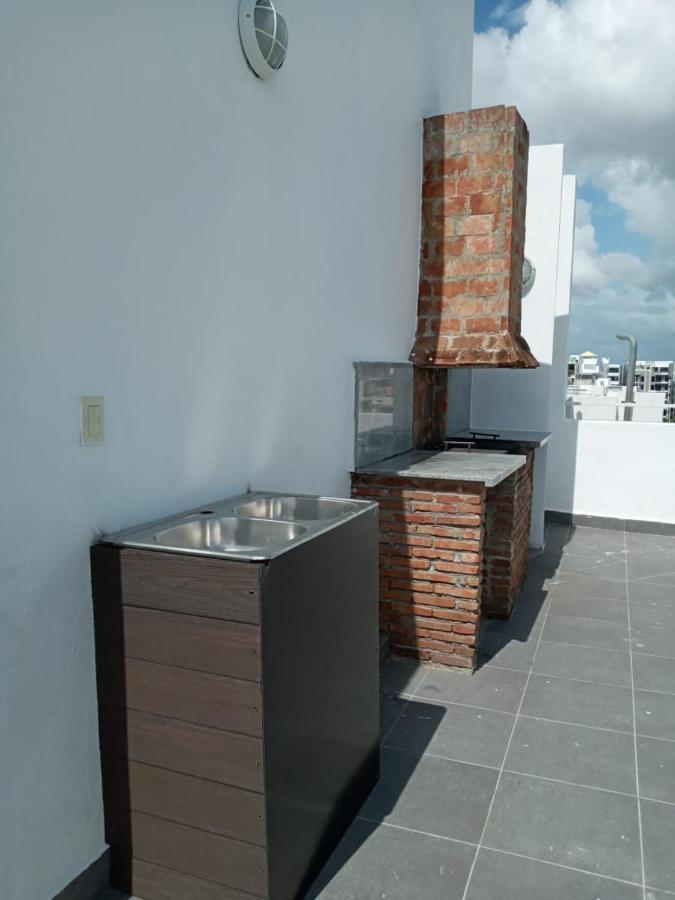 Cozy Apartment In Exclusive Area Bella Vista Santo Domingo Luaran gambar